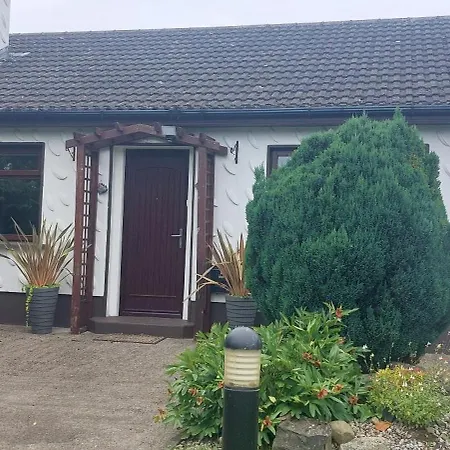 0ne Bed House On Private Road Lusk